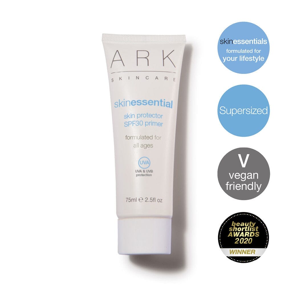 Hydrating primer, SPF 30 sunscreen & moisturiser in one. Leaves skin looking flawless & protects against pollutants.