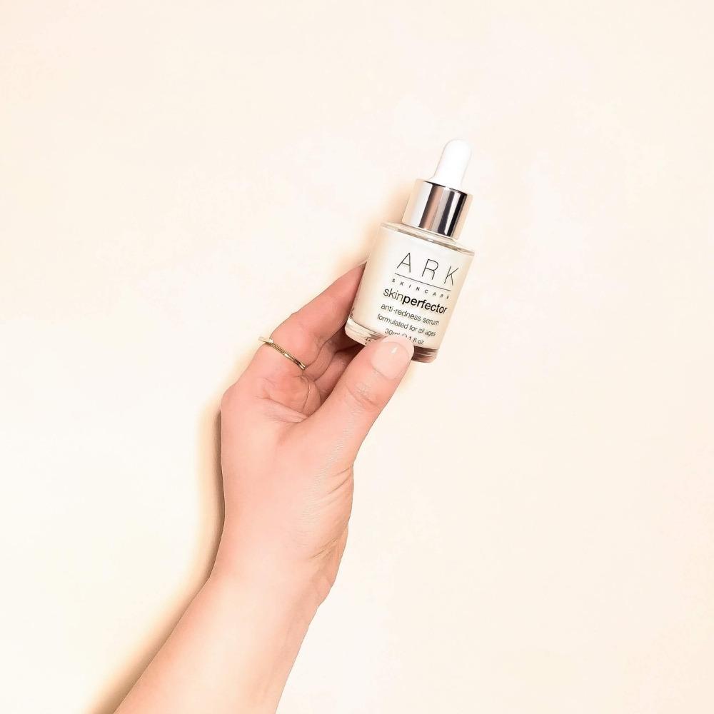 Stop skin redness & rosacea in its tracks with ARK's 100% vegan anti-redness serum. Soothes allergic skin irritations